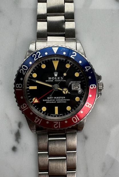 Rolex GMT-Master 1675 MK2 Heavy Patina All Red GMT Hand Pepsi Red Back 1971 (Full-Set/Serviced)