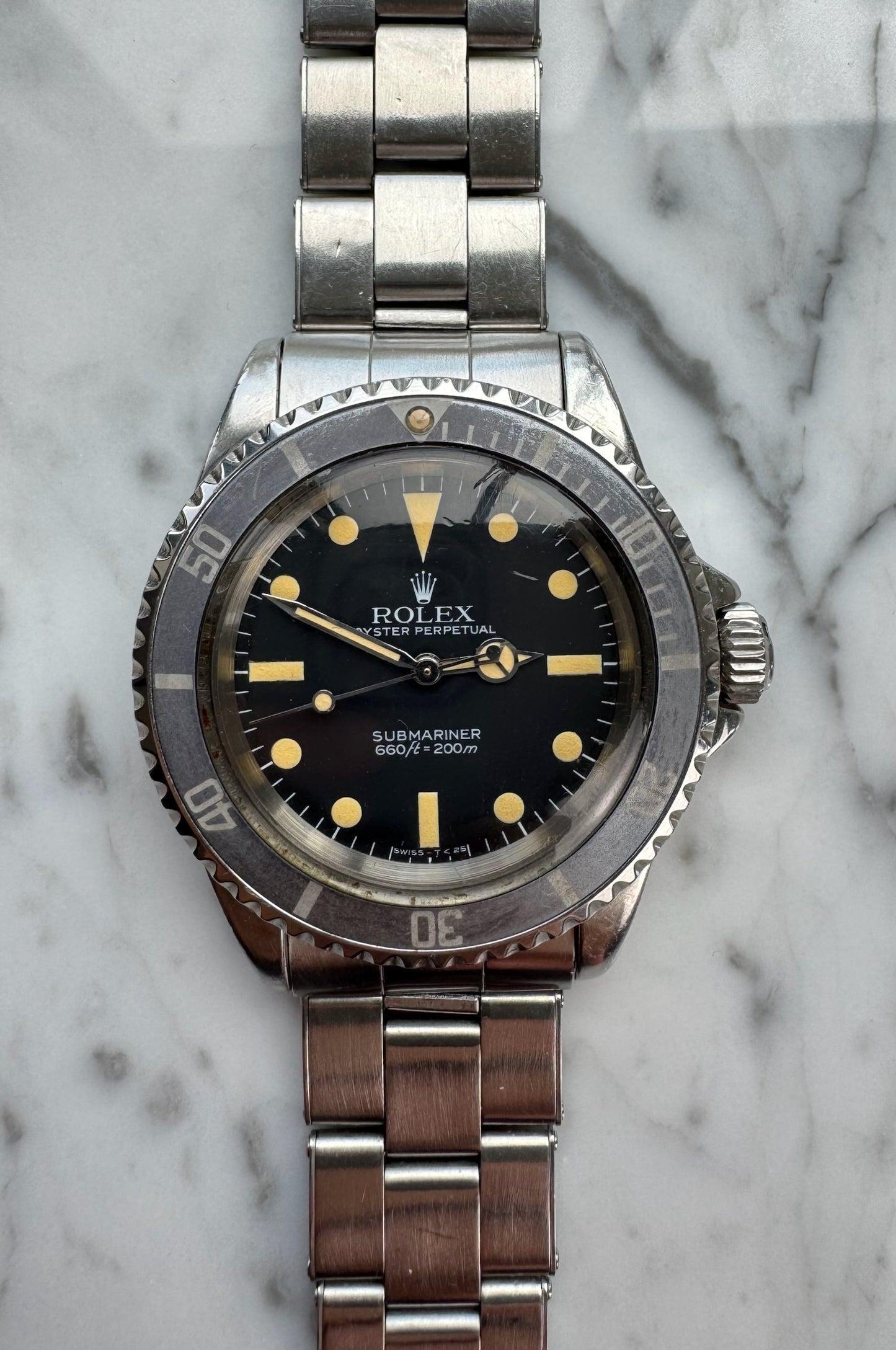 Rolex Submariner No Date 5513 Maxi Dial Yellow Patina Ghost Bezel 1966 (Serviced)