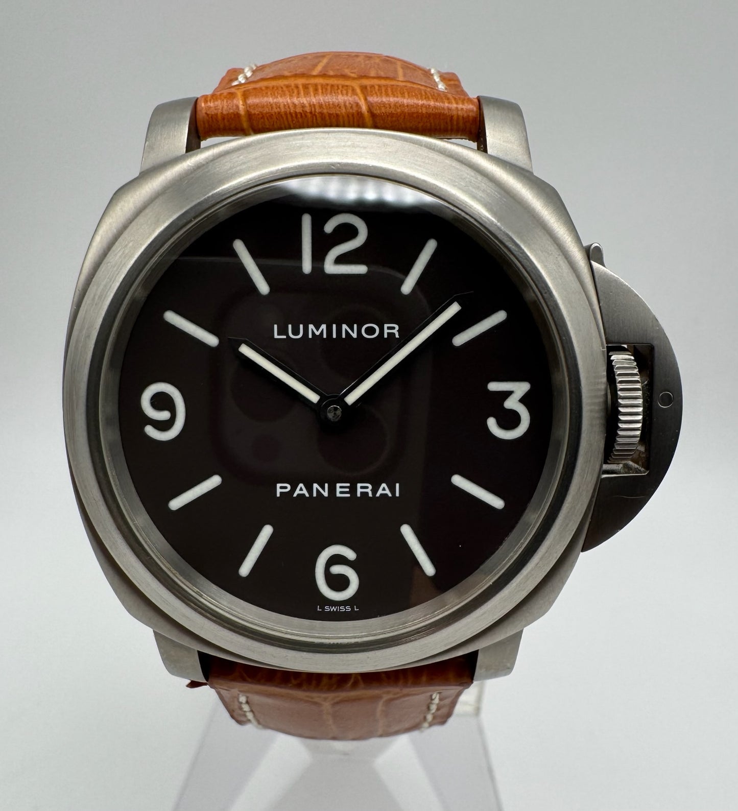 Panerai Luminor Base PAM116 Titanium Tobacco Dial 2002 (Full-Set/Serviced)