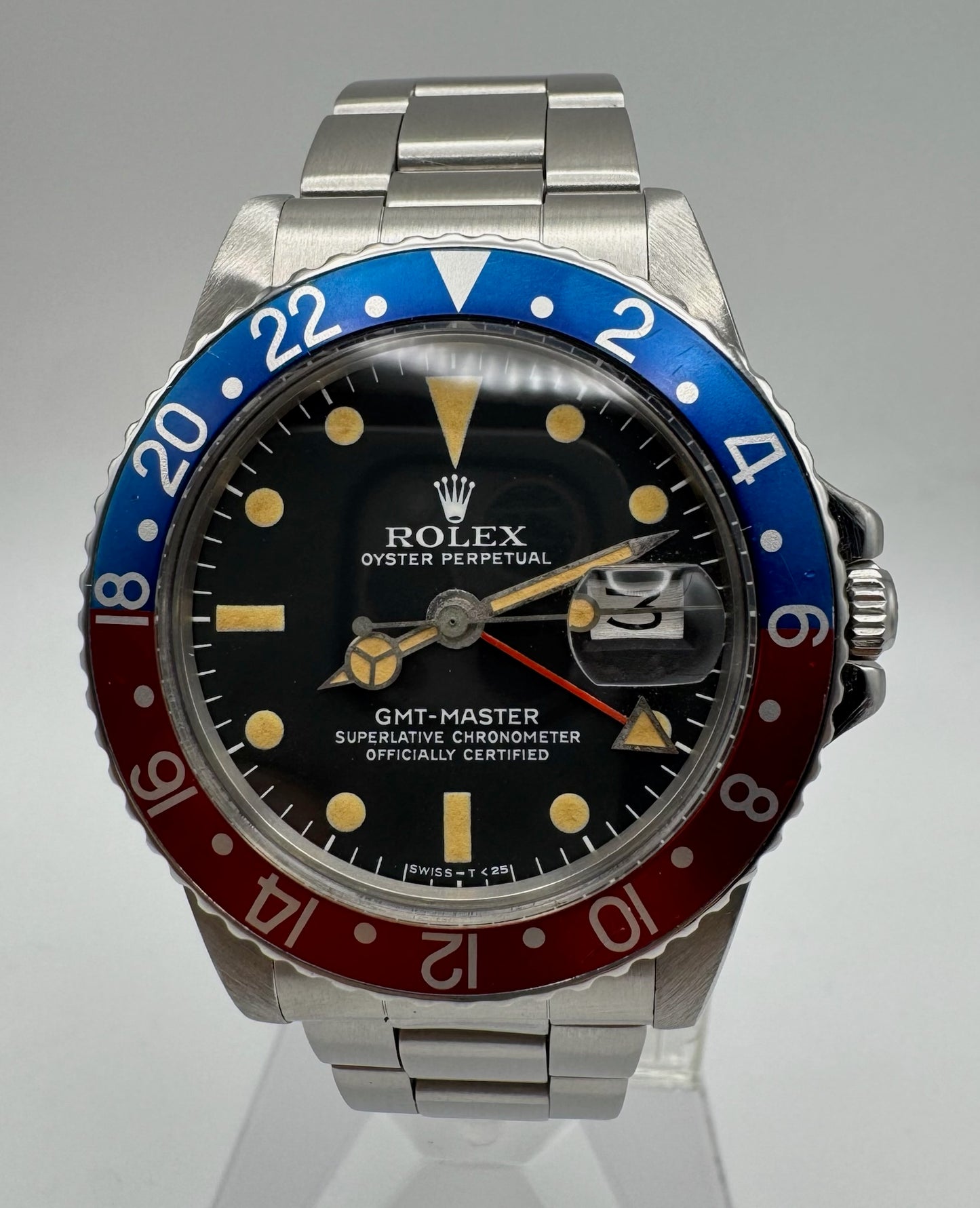 Rolex GMT-Master 1675 MK4 Pepsi Red Back Heavy Patina 1976 (Full-Set)