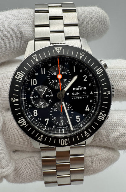 Fortis Novonaut N-42 F2040008 Black Dial 2025 (Full-Set)