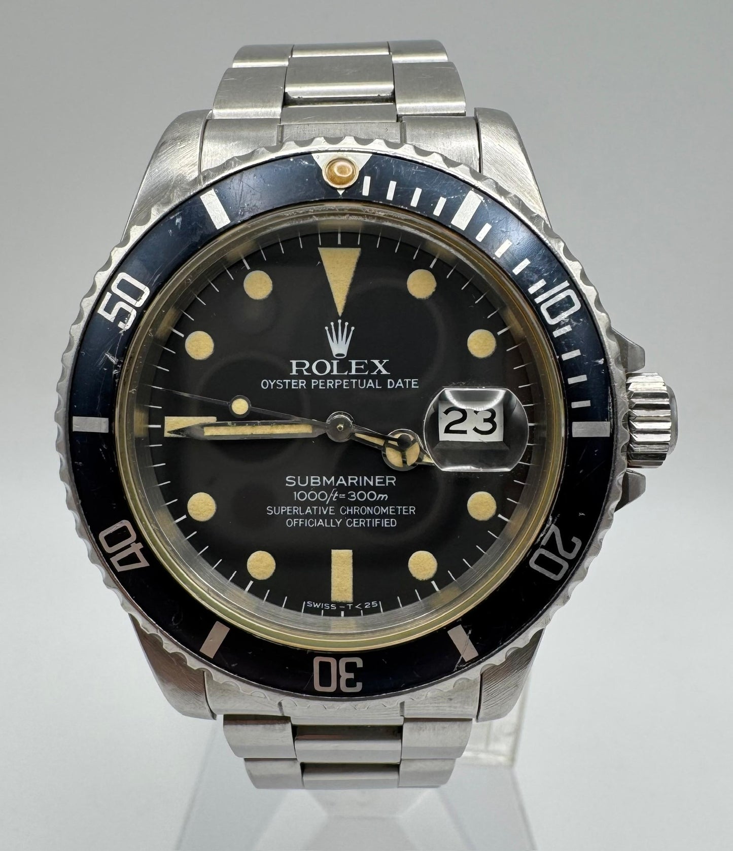 Rolex Submariner Date 16800 Matte Dial Heavy Patina 1982 (Full-Set/Unpolished/Serviced)