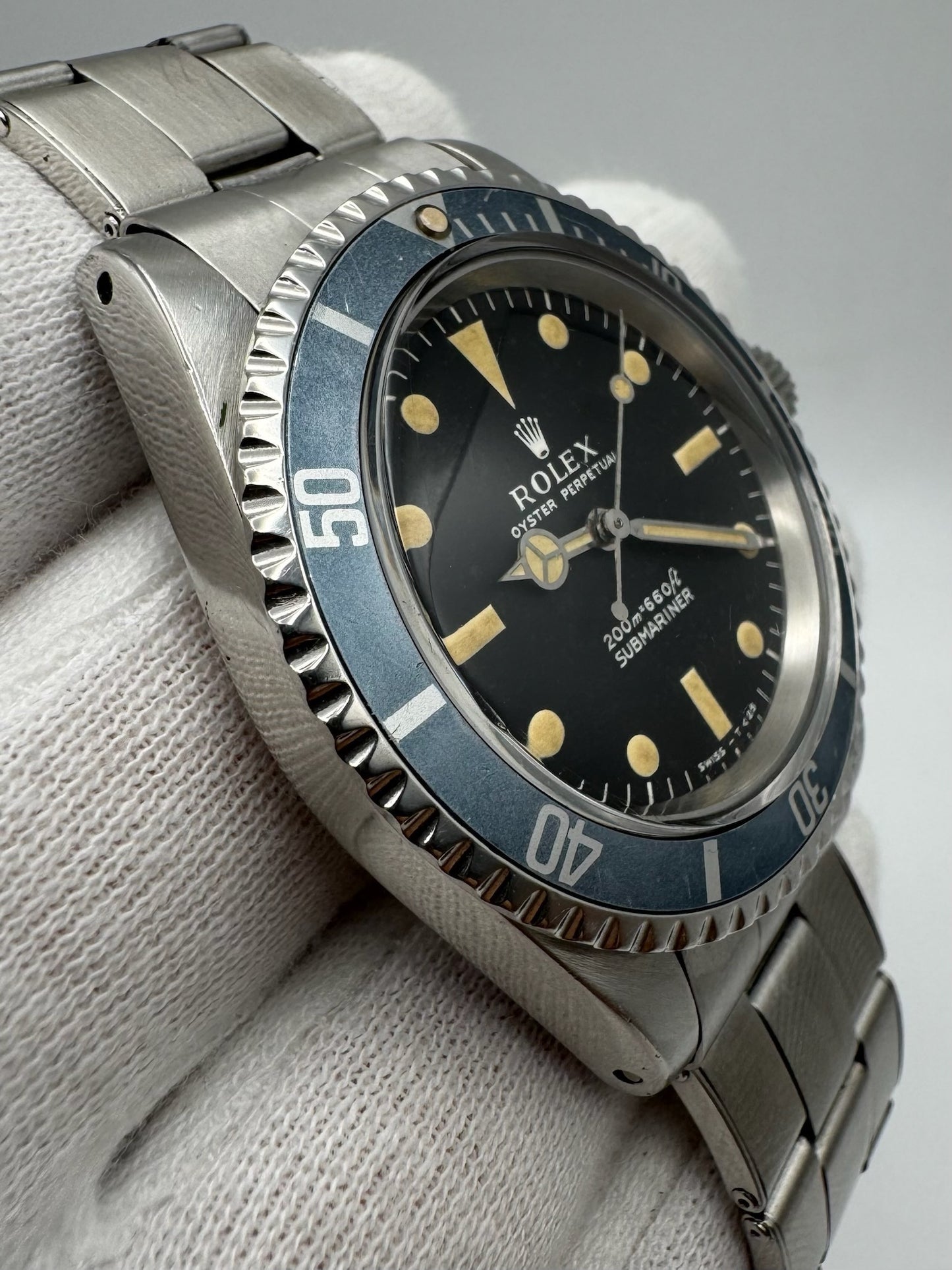 Rolex Submariner (No Date) 5513 "Meters First" Zinc Sulfide Yellow Patina Faded Blue Insert 1967 (Serviced)