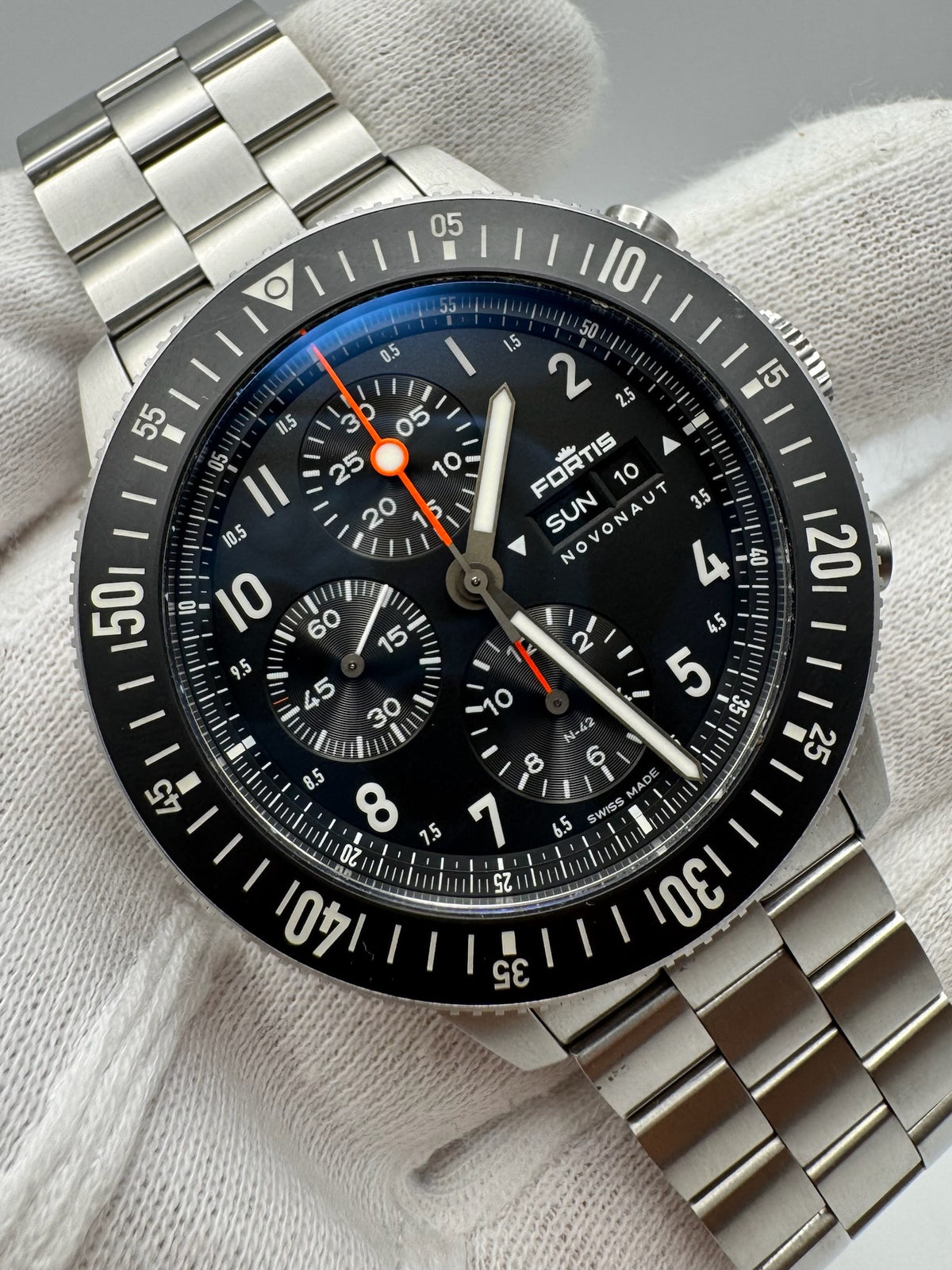 Fortis Novonaut N-42 F2040008 Black Dial 2025 (Full-Set)