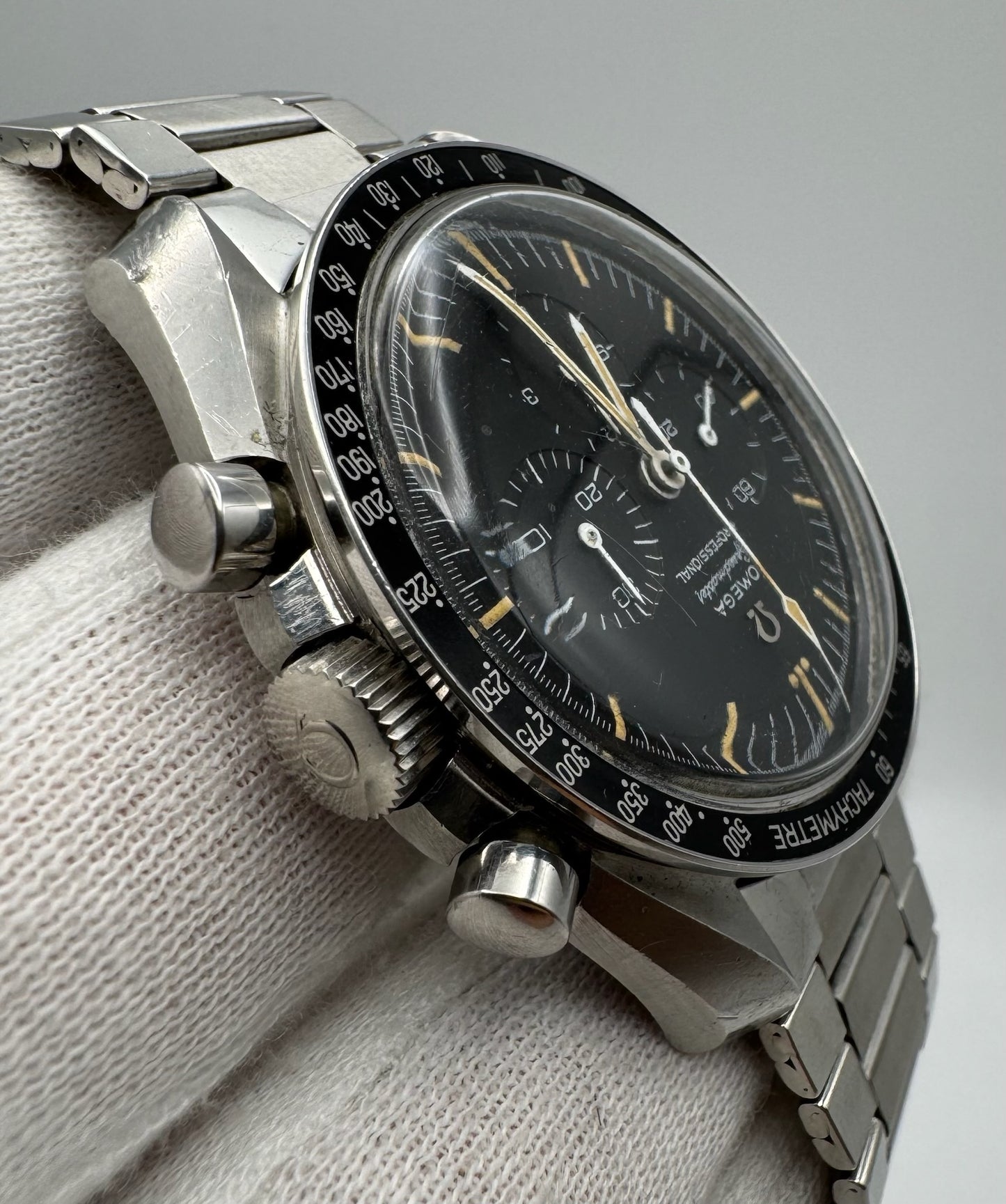 Omega Speedmaster Professional Moonwatch 105.012 Pumpkin Patina Step Dial Cal. 321 1965 (Unpolished)
