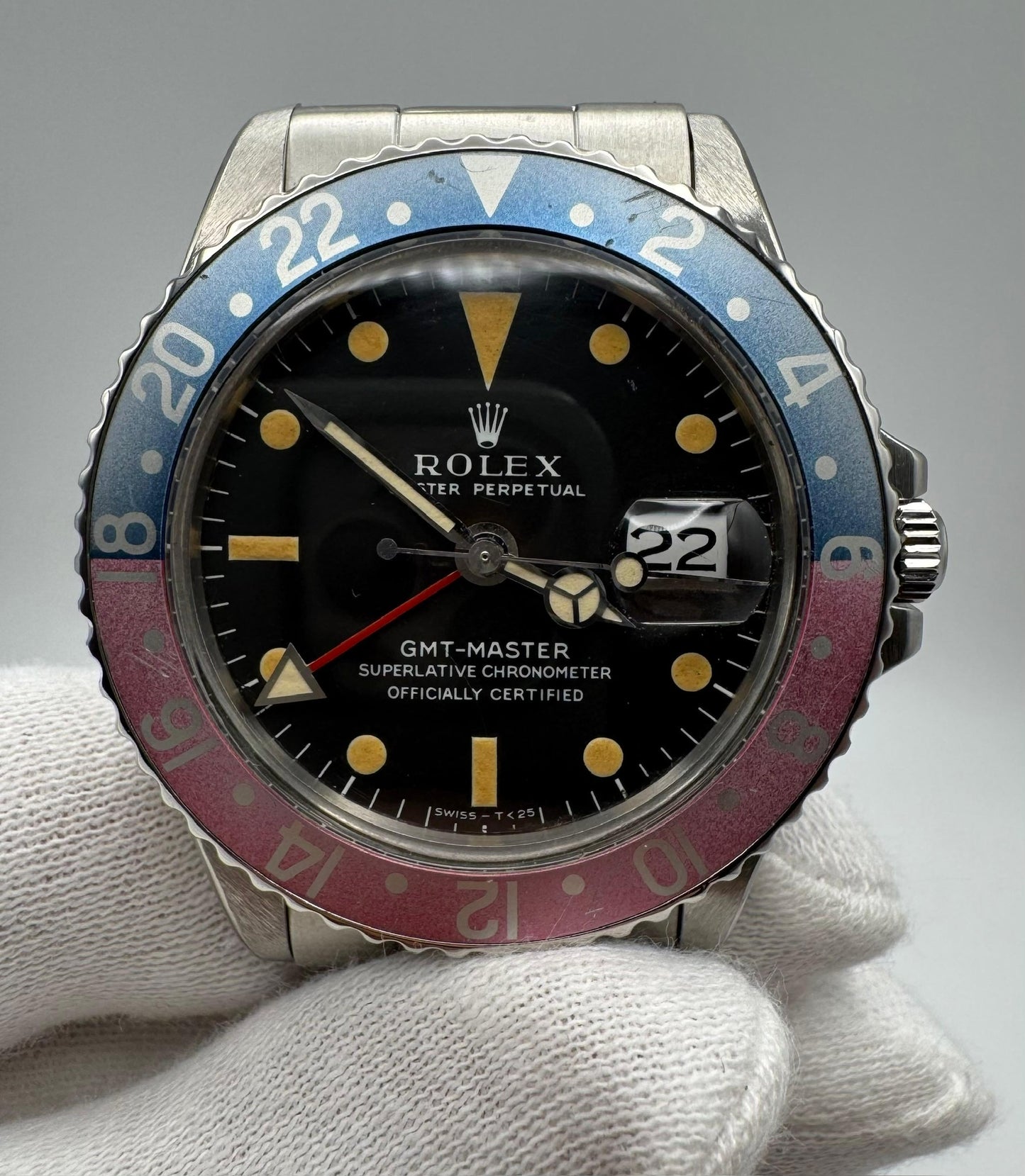 Rolex GMT-Master 1675 MK1 Long E Yellow Patina Red Back Faded Pepsi Insert 1970 (Serviced)