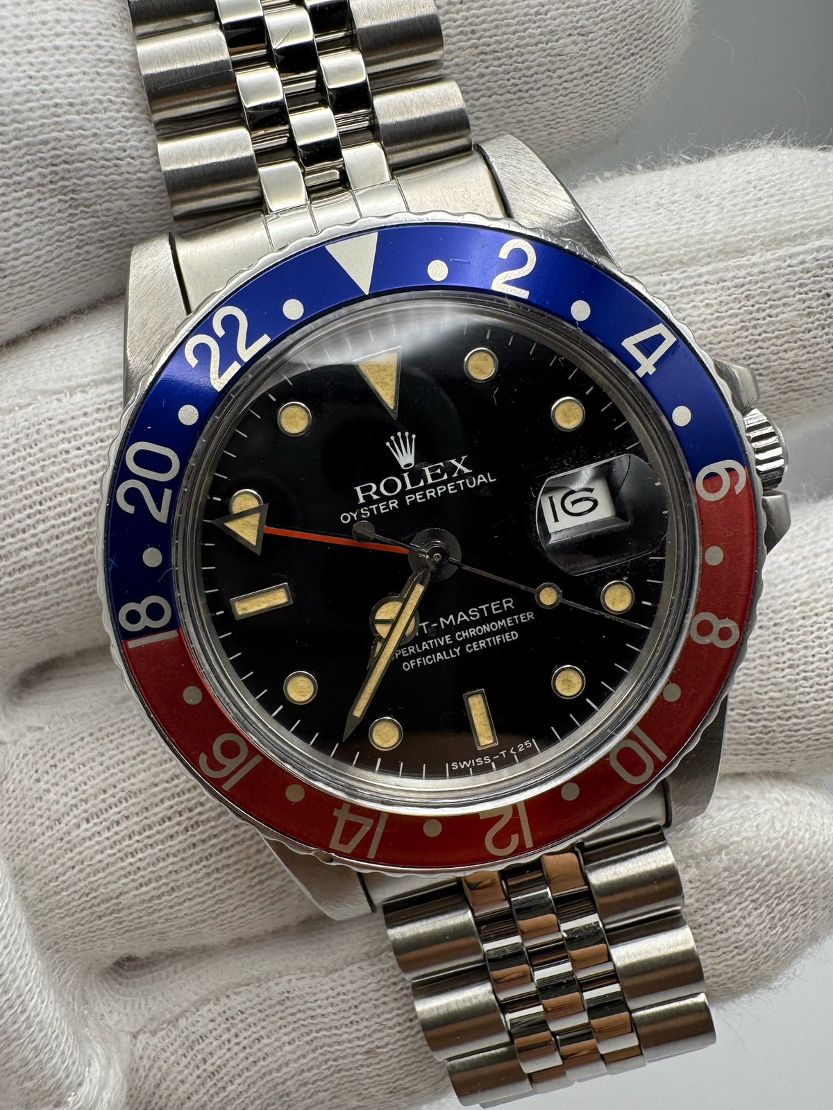 Rolex GMT-Master 16750 Jubilee Pepsi Yellow Patina 1984 (Serviced)