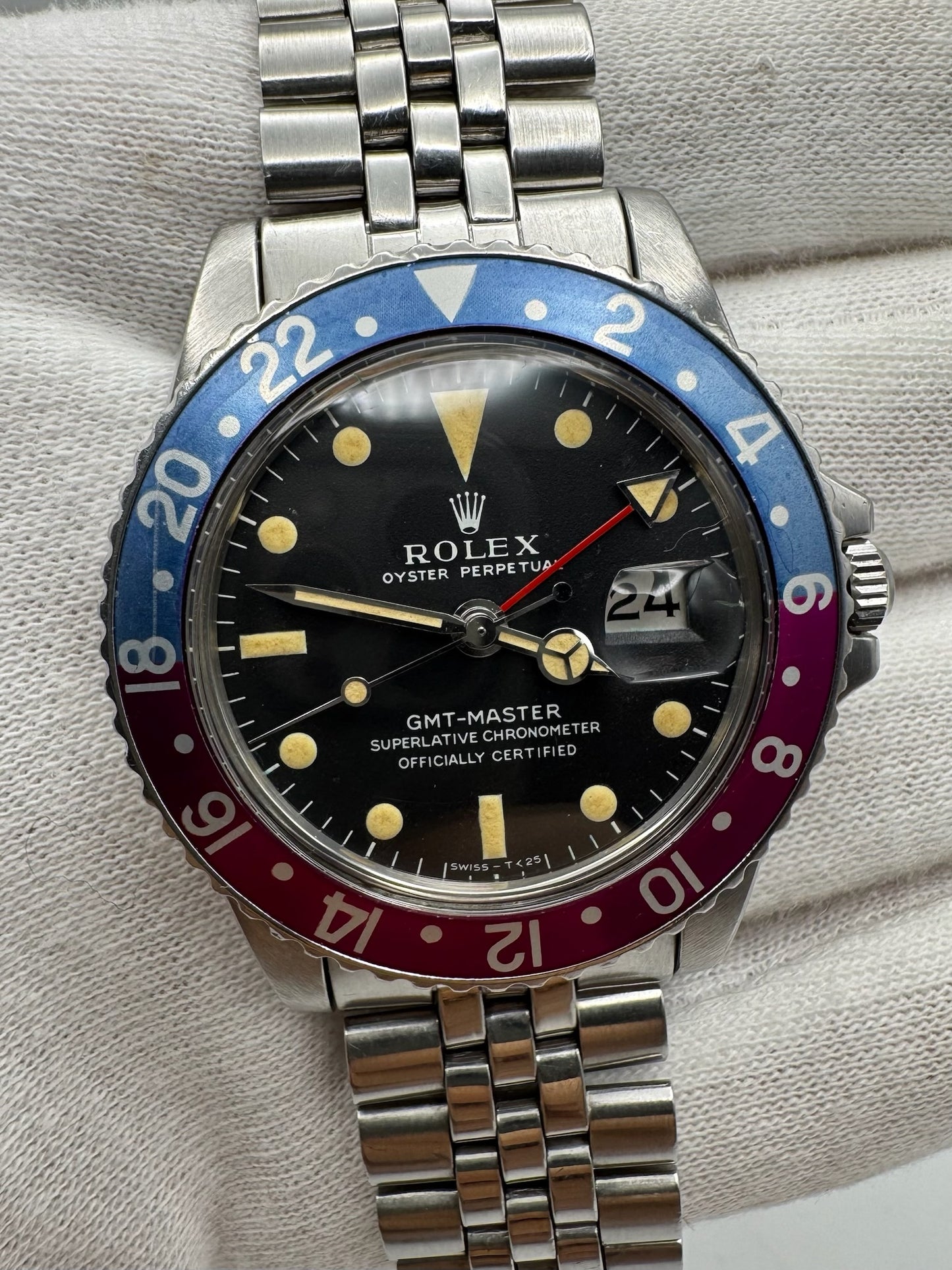 Rolex GMT-Master 1675 MK1 Zinc Sulfide Yellow Patina Fuchsia Bezel 1967