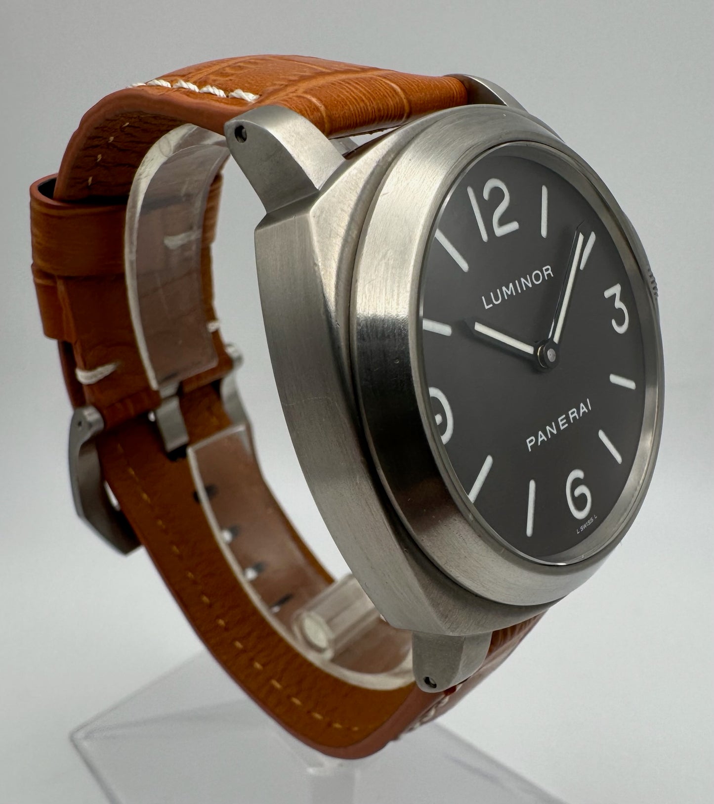 Panerai Luminor Base PAM116 Titanium Tobacco Dial 2002 (Full-Set/Serviced)