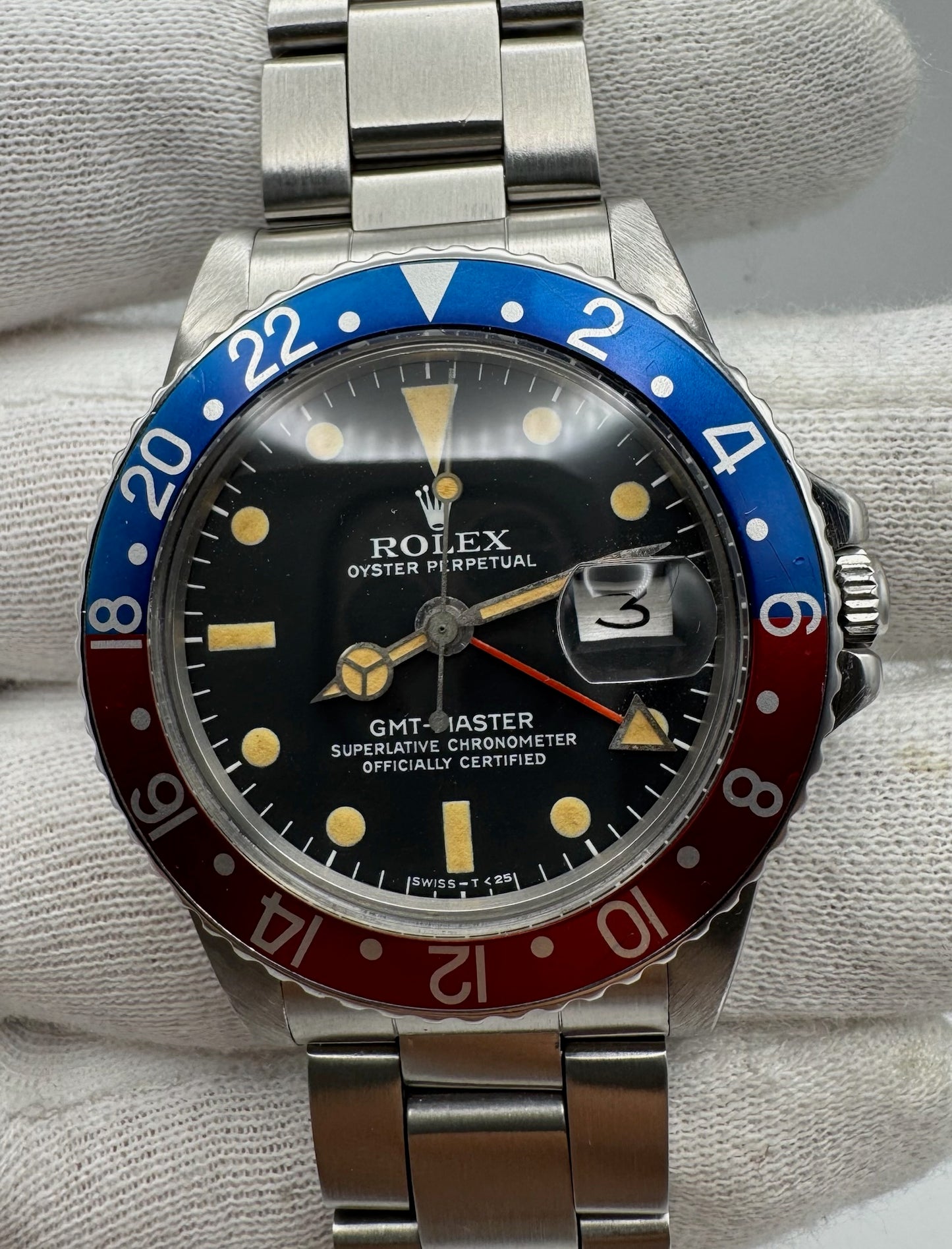Rolex GMT-Master 1675 MK4 Pepsi Red Back Heavy Patina 1976 (Full-Set)