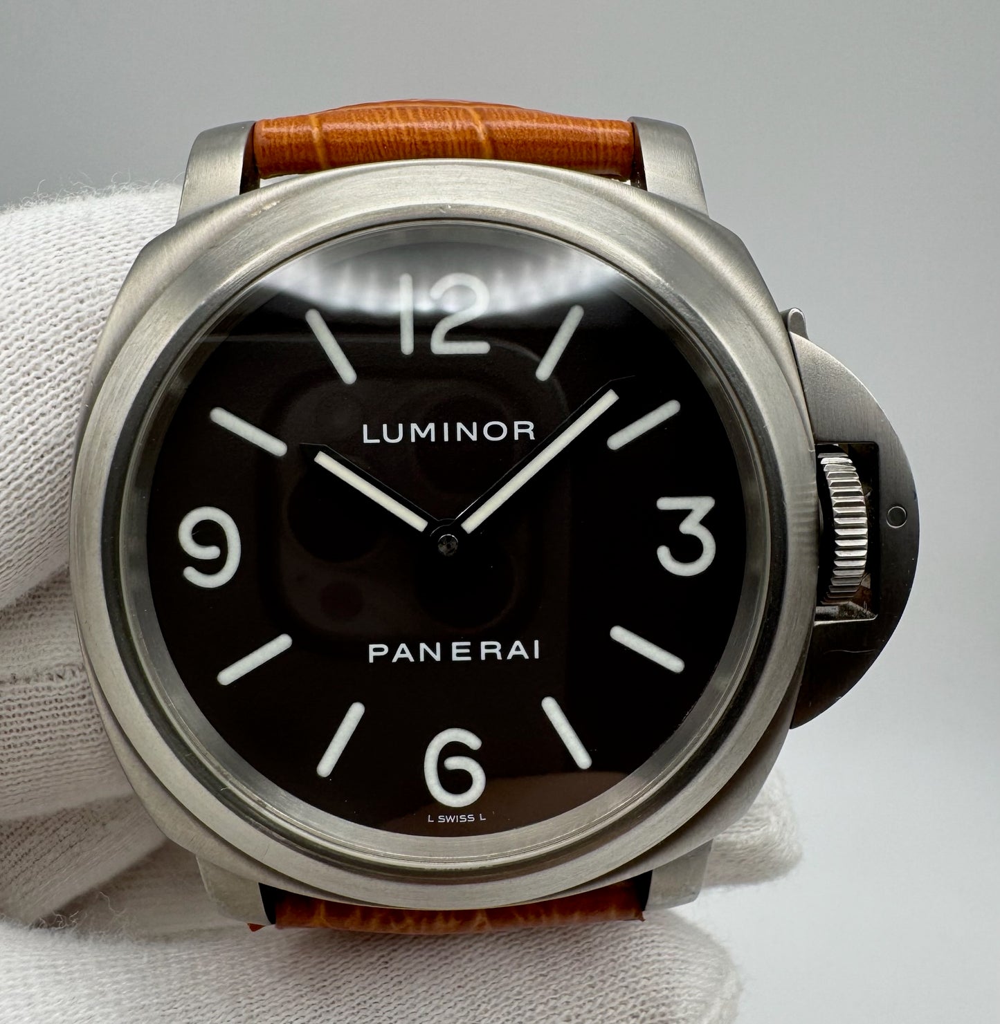 Panerai Luminor Base PAM116 Titanium Tobacco Dial 2002 (Full-Set/Serviced)