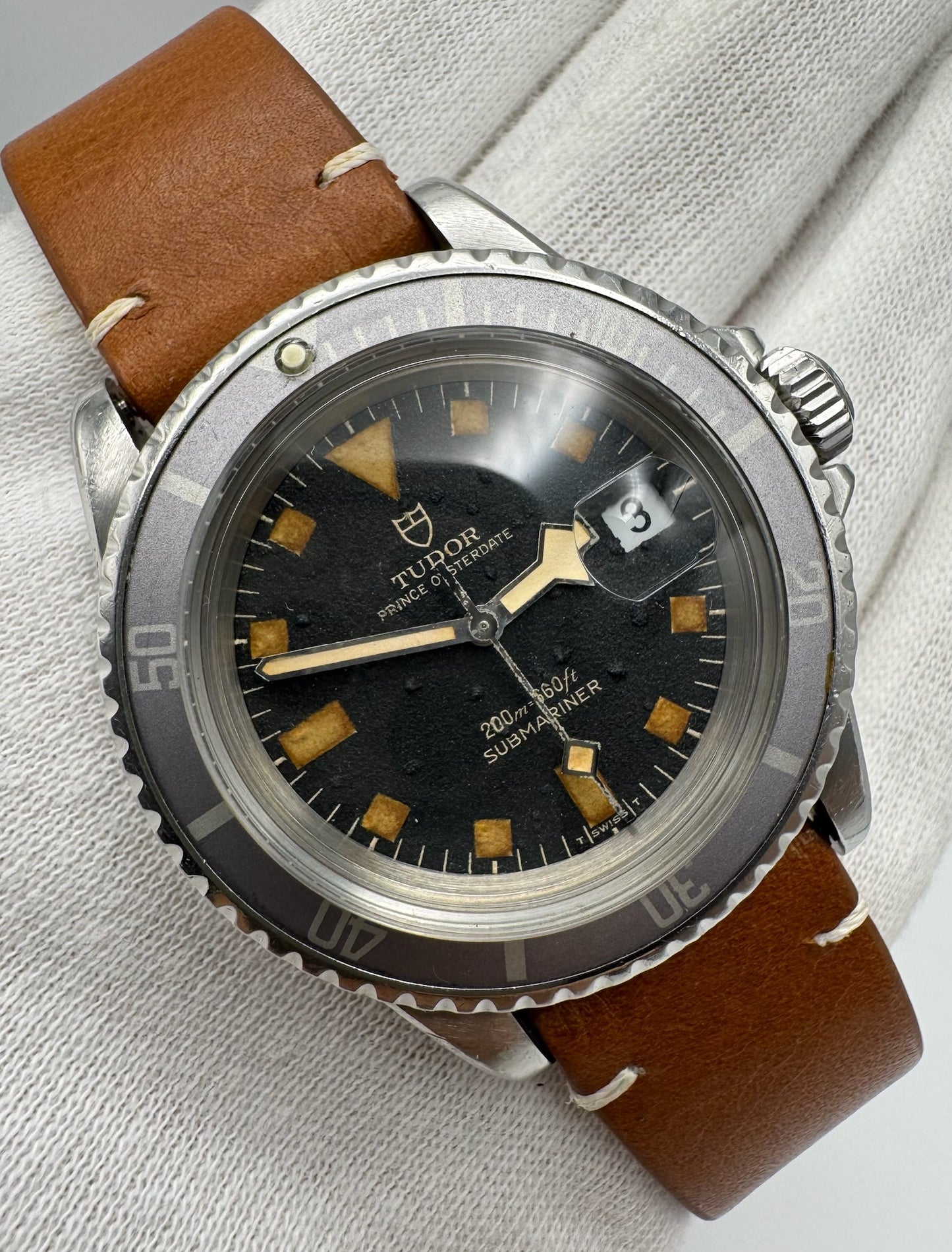Tudor Submariner Snowflake 9411/0 Blue Confetti Dial Pumpkin Patina Blue/Lavender Insert 1976 (Unpolished)