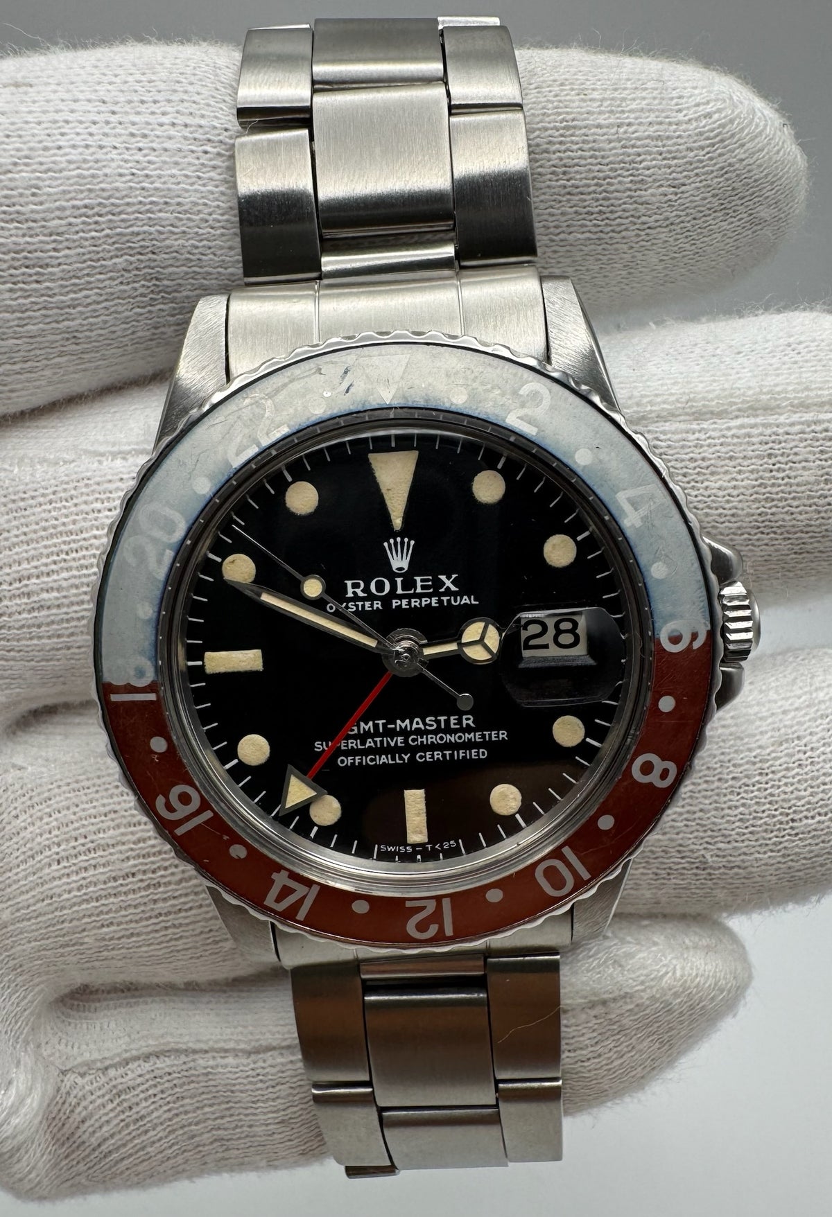Rolex GMT-Master 1675 MK1 Long E Yellow Patina Faded Red Back Pepsi Insert 1970 (Full-Set/Serviced)