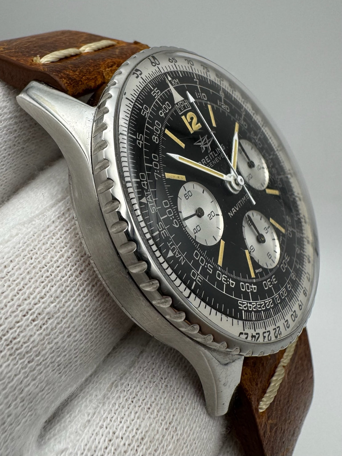 Breitling Navitimer 806 Twin Jets Chronograph Yellow Patina Vintage 1965 (Serviced)