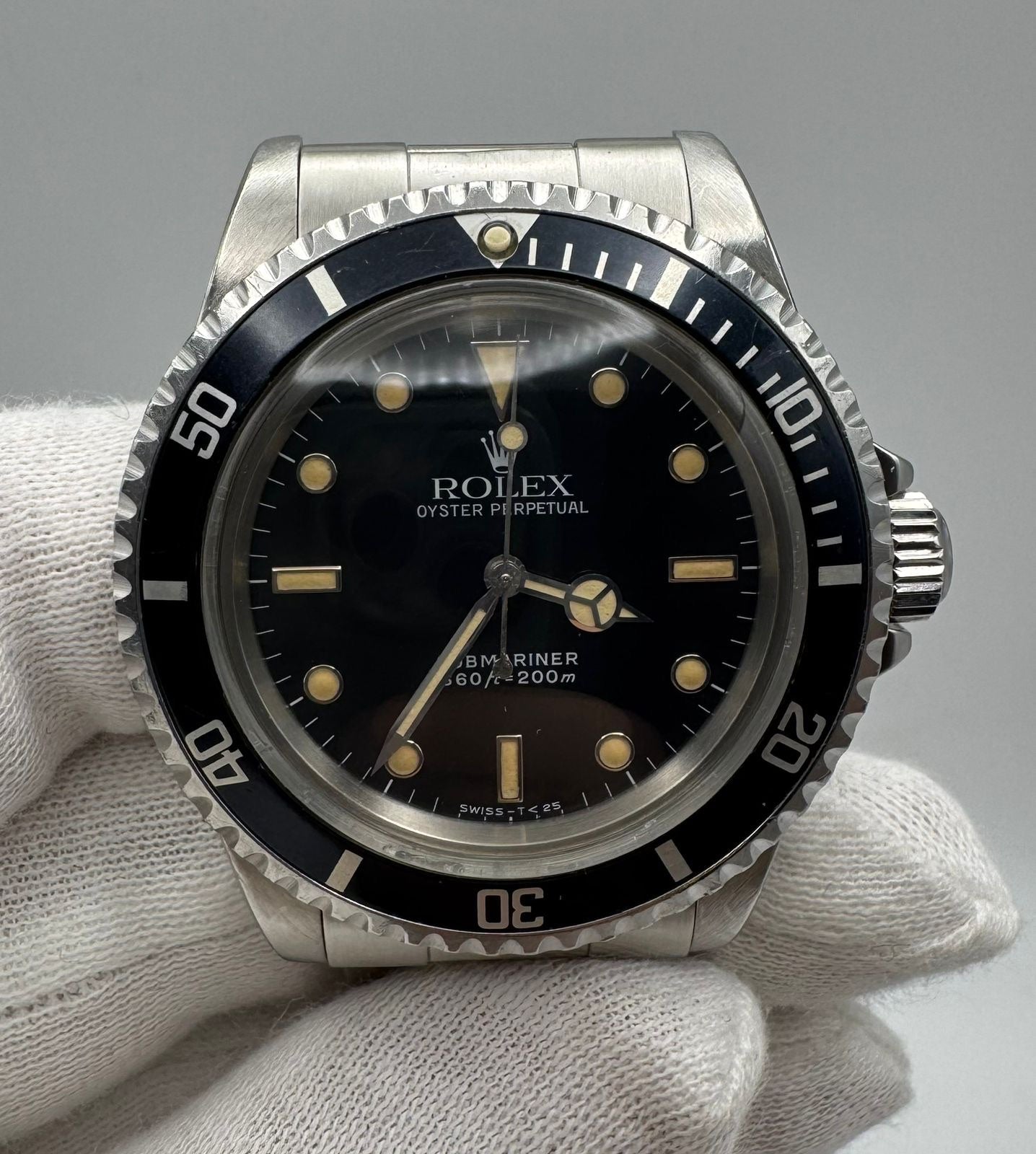 Rolex Submariner 5513 Glossy Dial Yellow Patina Blue Insert 1986 (Full-Set/Serviced)