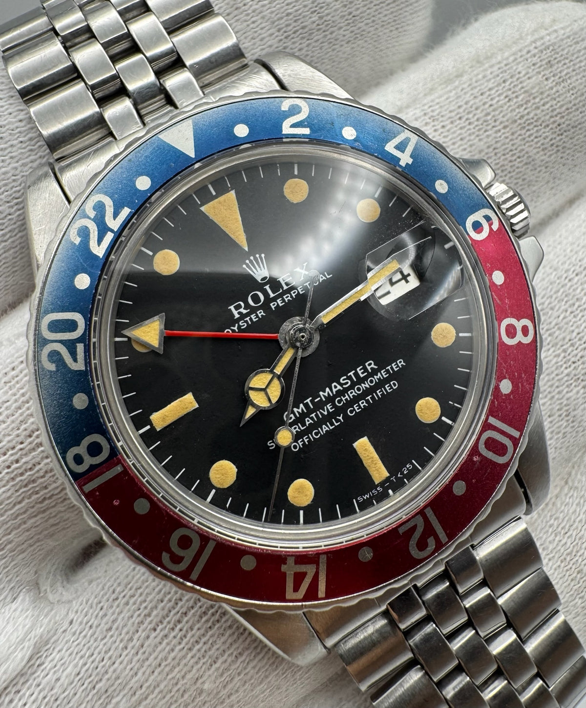 Rolex GMT-Master 1675 MK1 Long E Heavy Patina Pepsi Red Back Jubilee 1967 (Full-Set/Serviced)