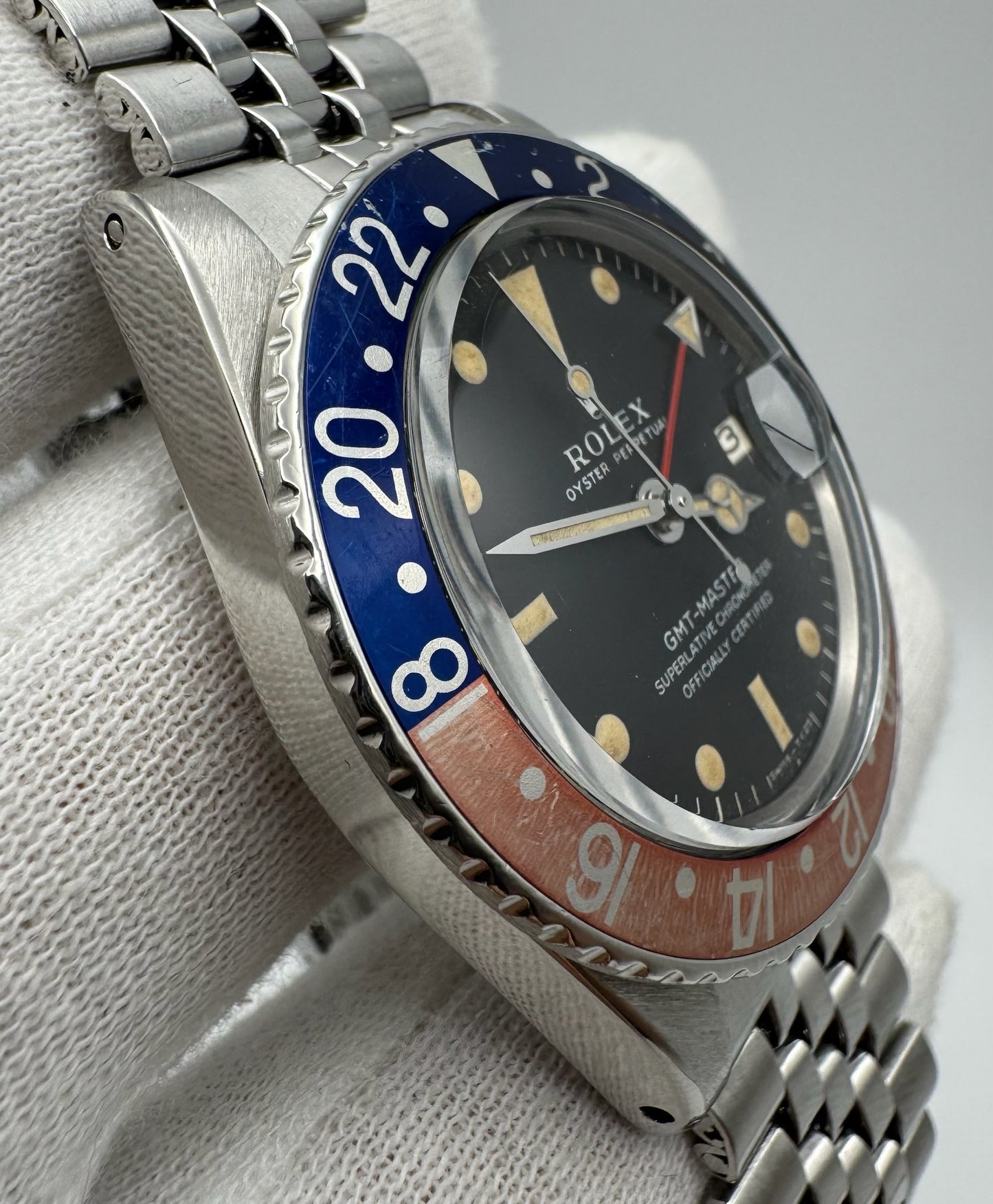 Rolex GMT-Master 1675 MK1 Long E Yellow Patina Pepsi Insert 1968