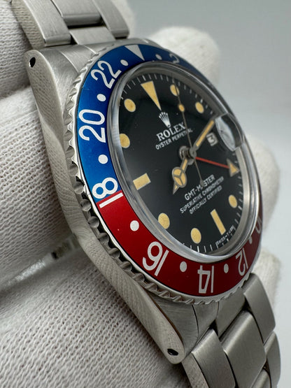 Rolex GMT-Master 1675 MK4 Pepsi Red Back Heavy Patina 1976 (Full-Set)