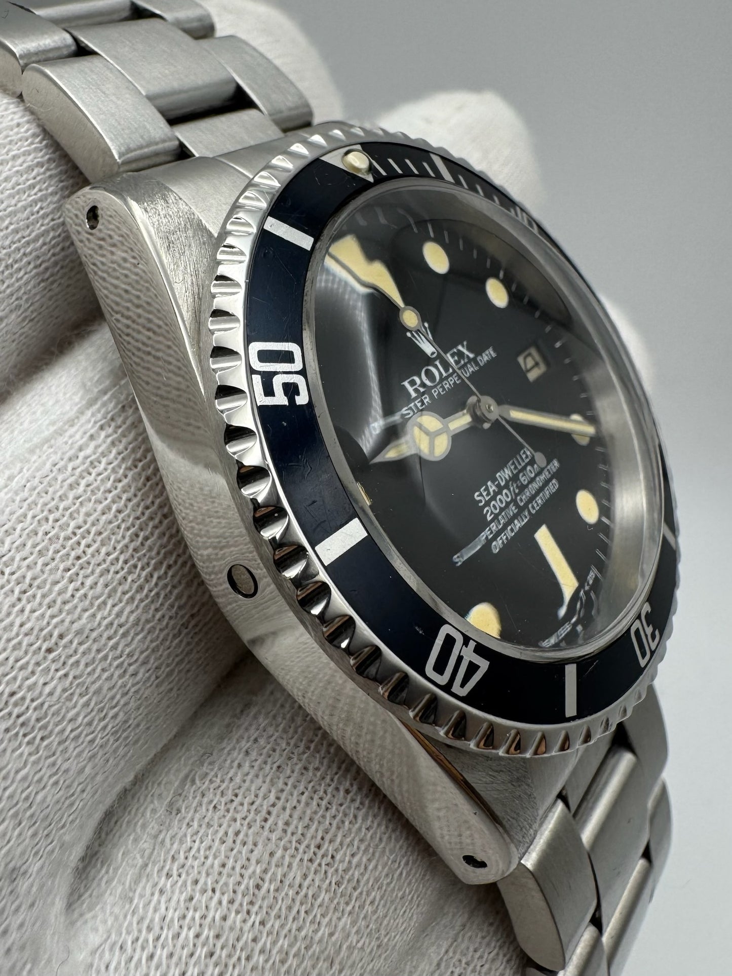 Rolex Sea-Dweller 1665 Great White Yellow Patina 1979 (Mint/Serviced)