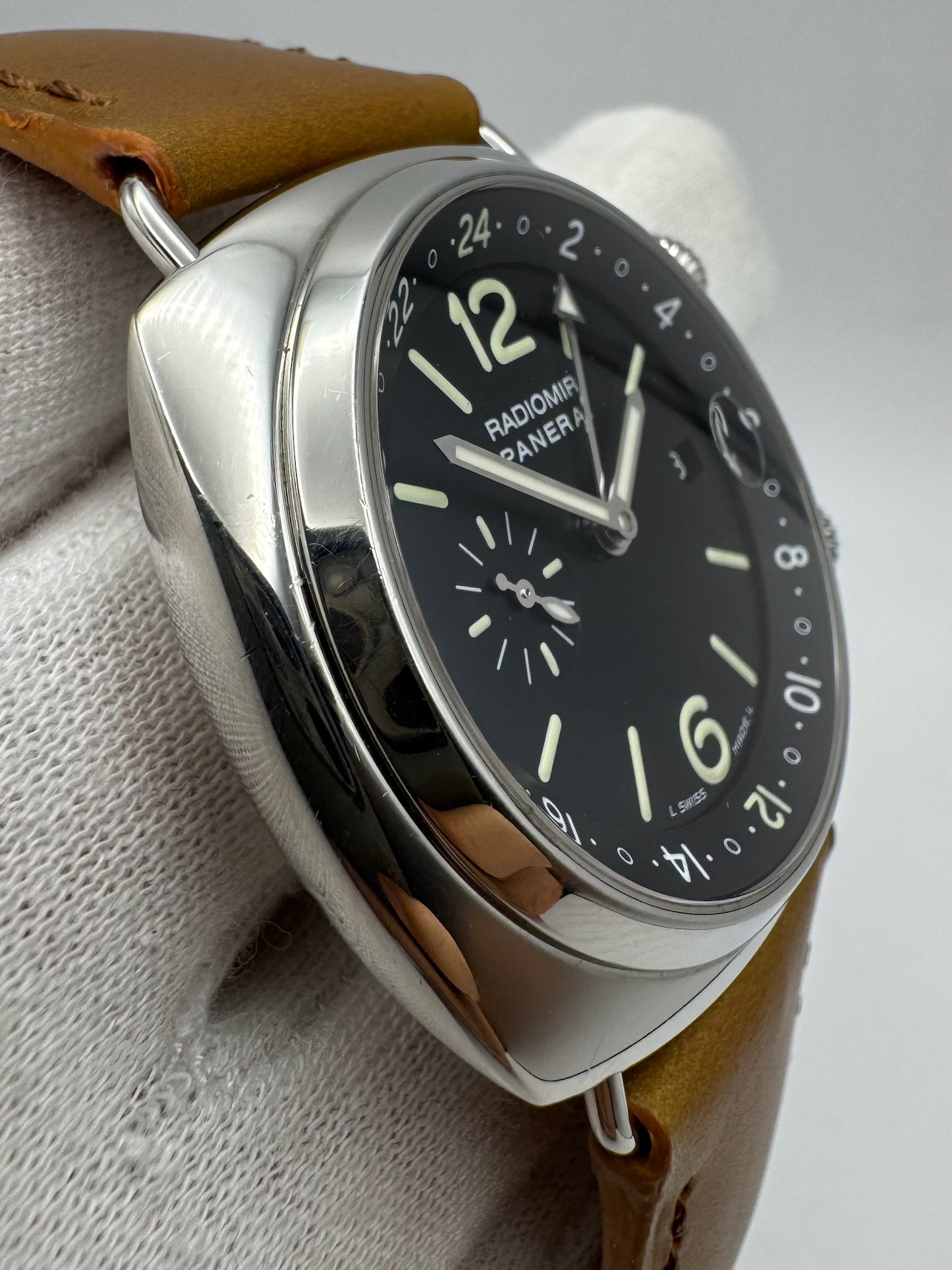 Panerai Radiomir GMT PAM 00184 42mm Very Rare 2004 (Full-Set)