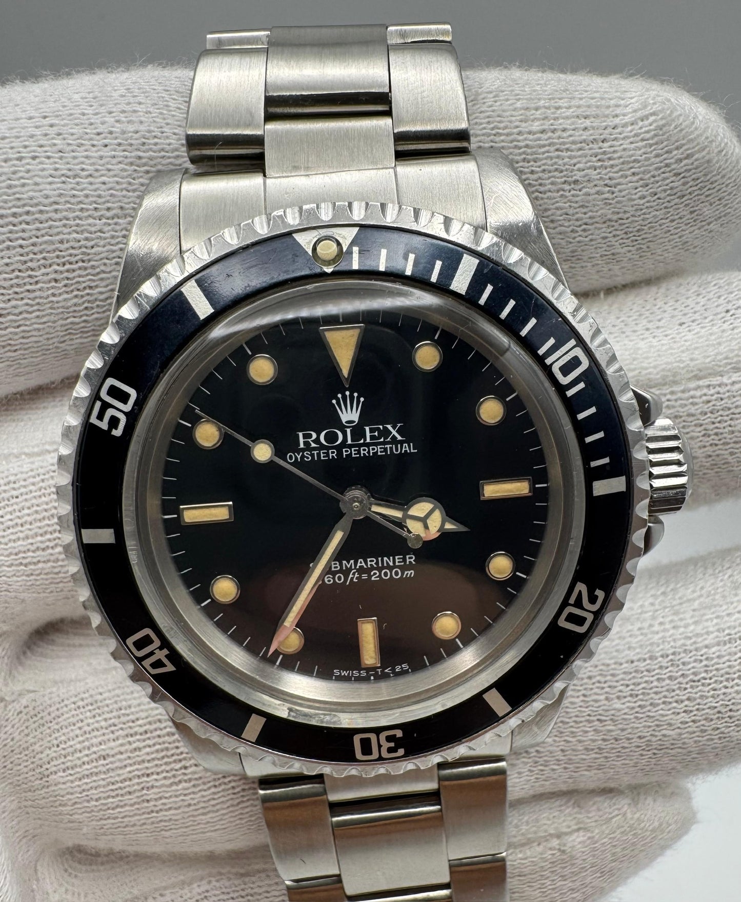 Rolex Submariner 5513 Glossy Dial Yellow Patina Blue Insert 1986 (Full-Set/Serviced)