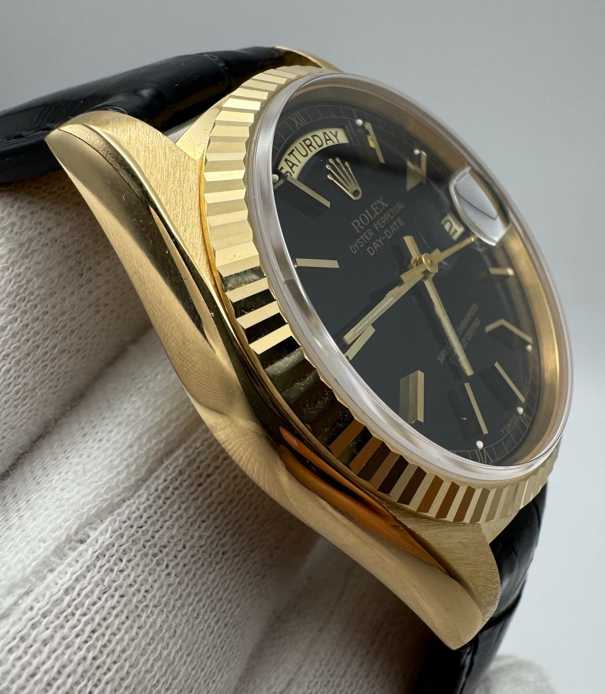 Rolex Day-Date 18038 Black Dial Sharp Lugs 1984 (Serviced)