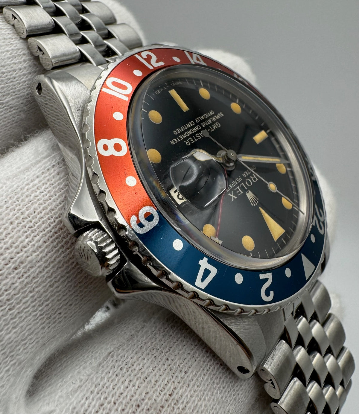 Rolex GMT-Master 1675 Glossy Gilt Mega Font Pepsi Insert Heavy Zinc Sulfide Patina 1964 (Serviced)