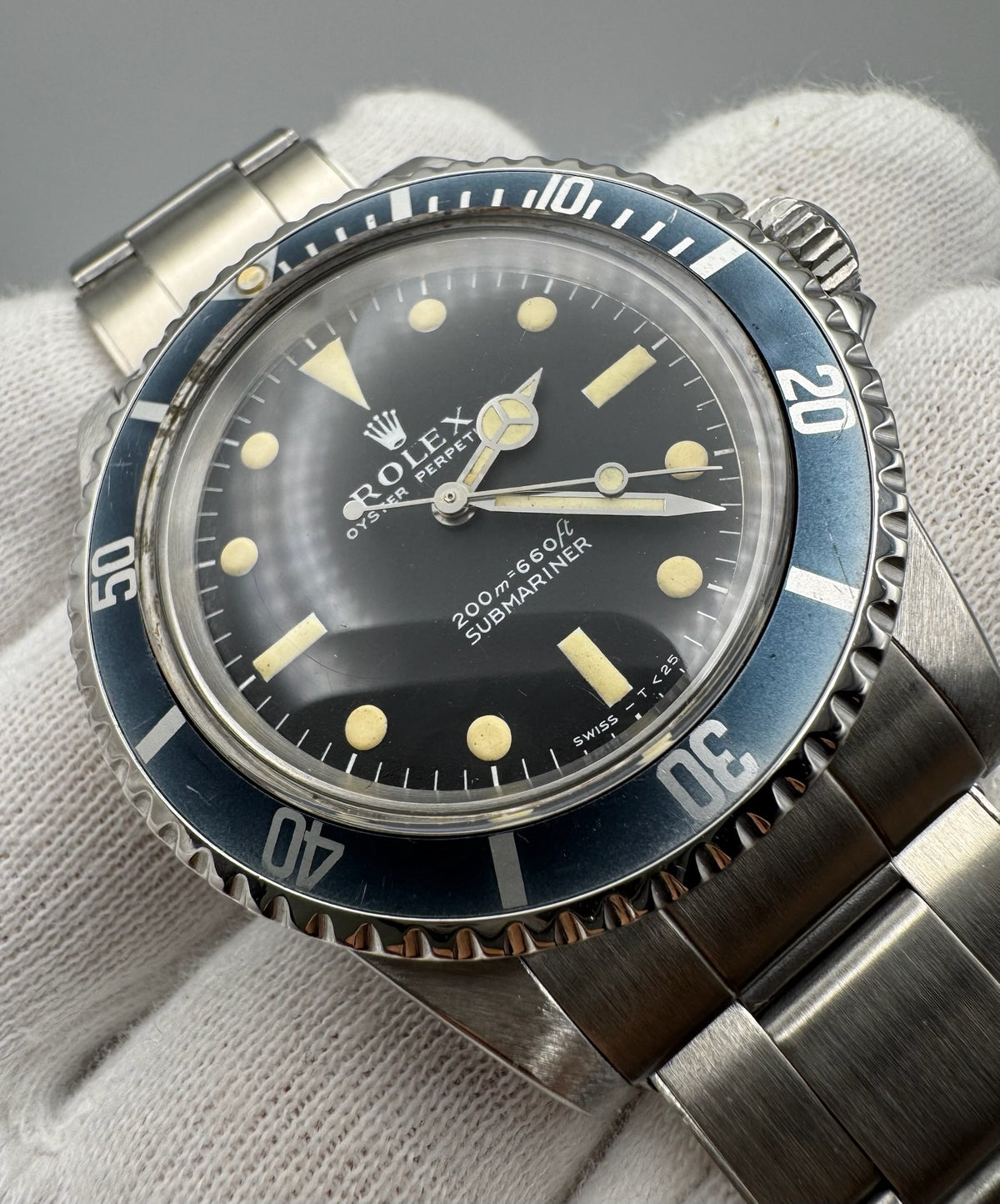 Rolex Submariner (No Date) 5513 "Meters First" Zinc Sulfide Lume Long 5 Blue Insert 1968 (Full-Set/Serviced)