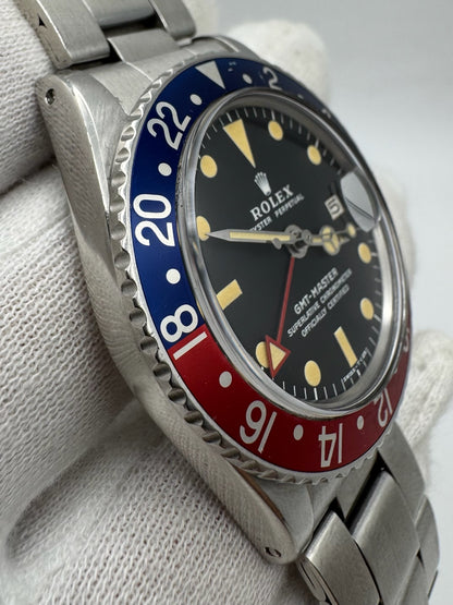 Rolex GMT-Master 1675 MK2 Heavy Patina All Red GMT Hand Pepsi Red Back 1971 (Full-Set/Serviced)