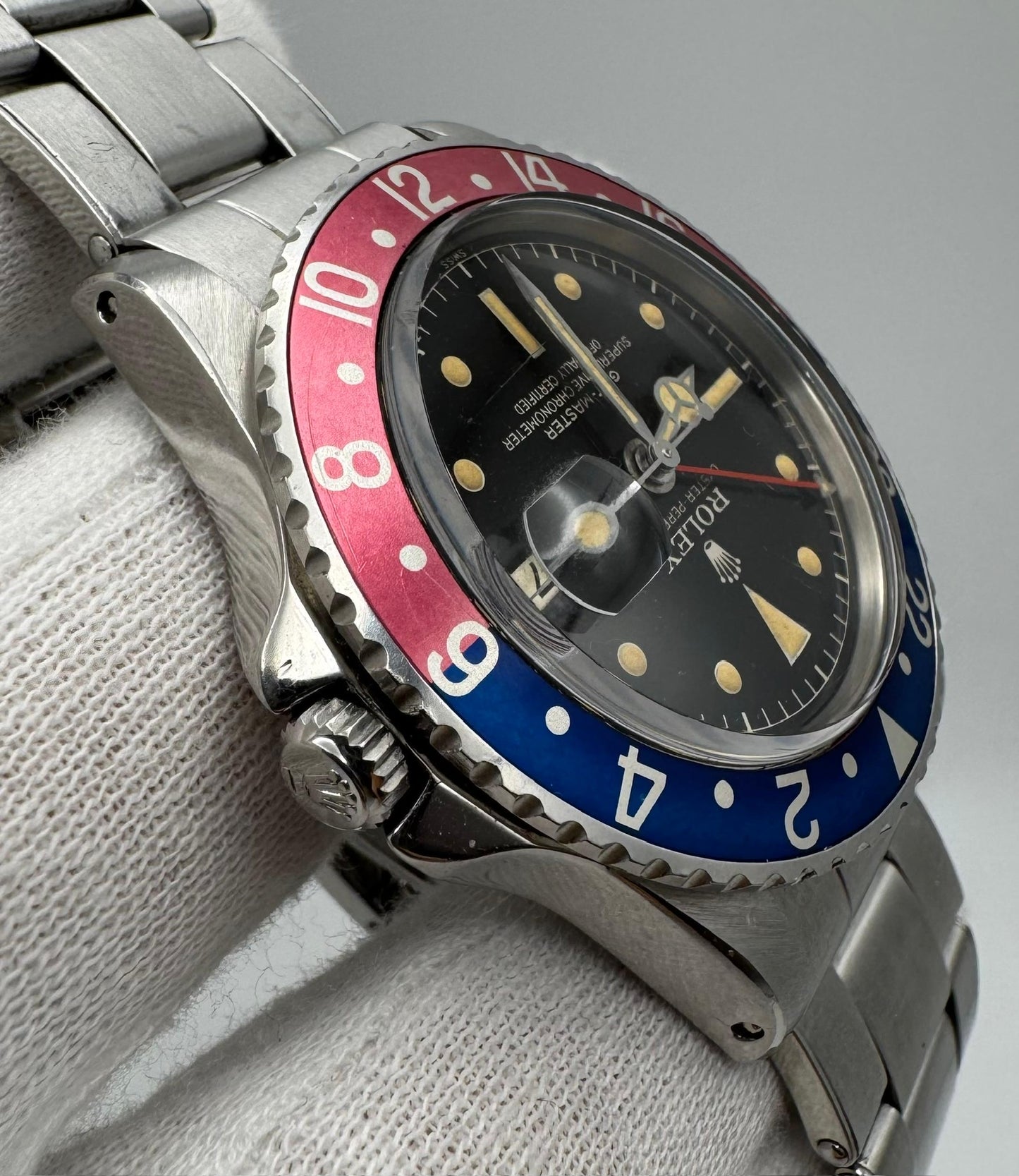 Rolex GMT-Master 1675 PCG Gilt Chapter Ring Oyster Riveted Pepsi Red Back 1961 (Full-Set/Unpolished)