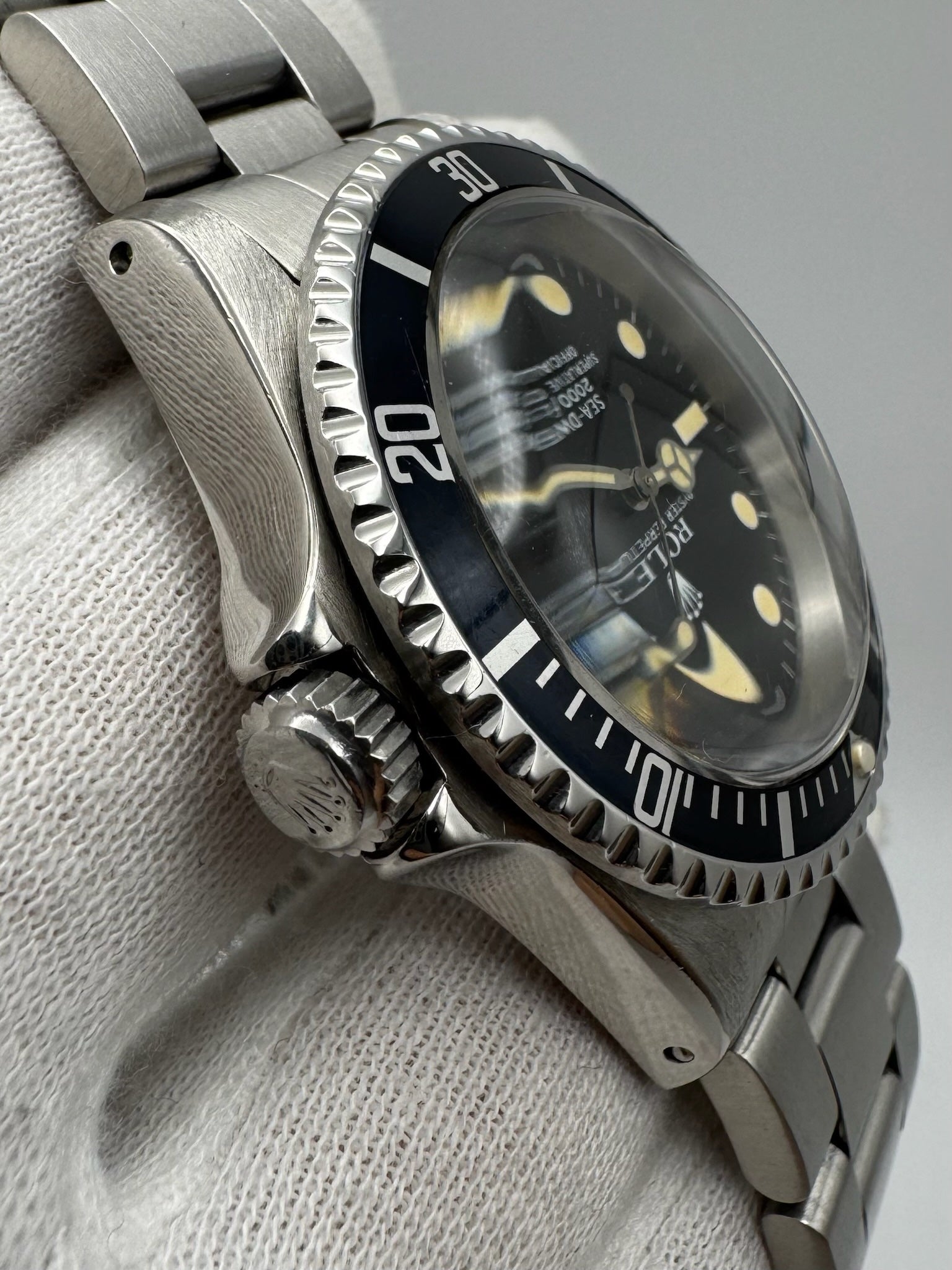 Rolex Sea-Dweller 1665 Great White Yellow Patina 1979 (Mint