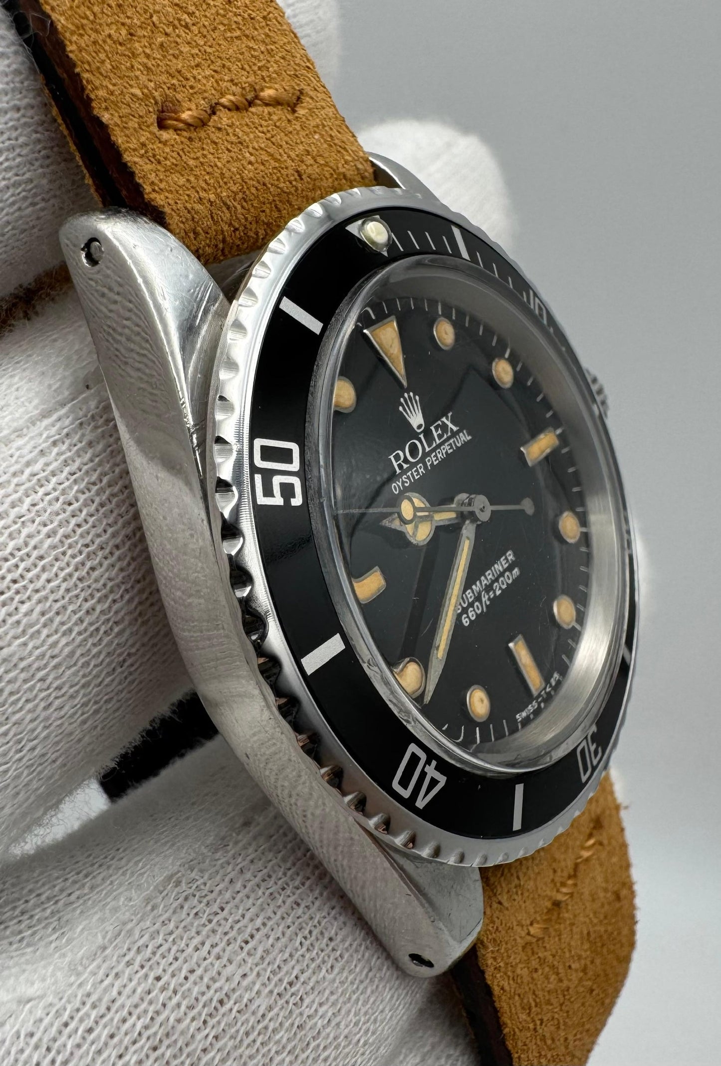 Rolex Submariner No Date 5513 Glossy Dial Pumpkin Lume 1965 (Serviced)