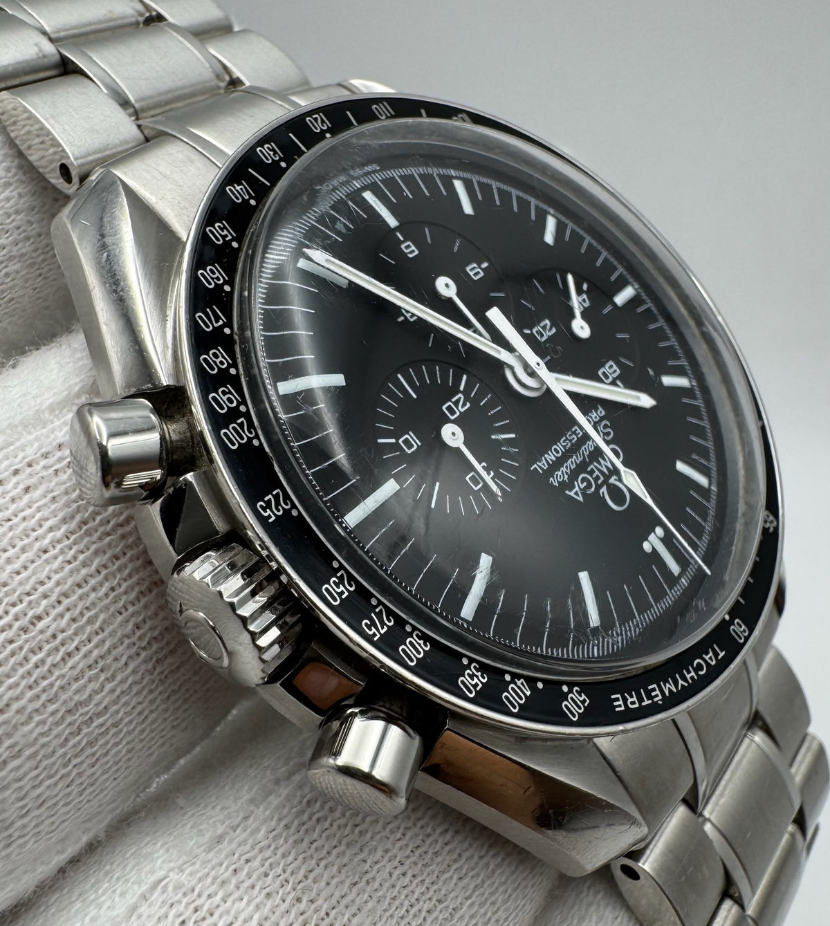 Omega Speedmaster Professional Moonwatch 3570.50.00 Black Dial (Unpolished)