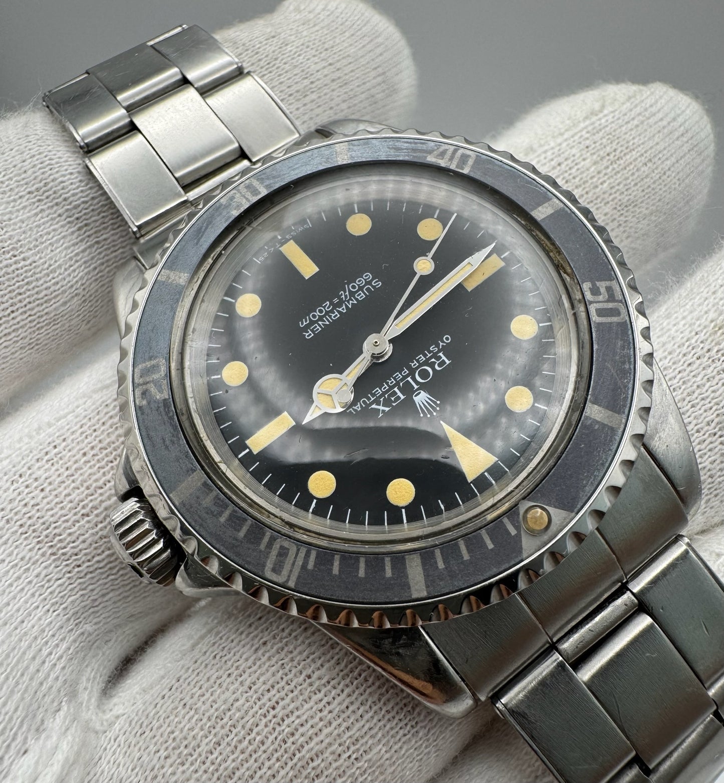 Rolex Submariner No Date 5513 Maxi Dial Yellow Patina Ghost Bezel 1966 (Serviced)