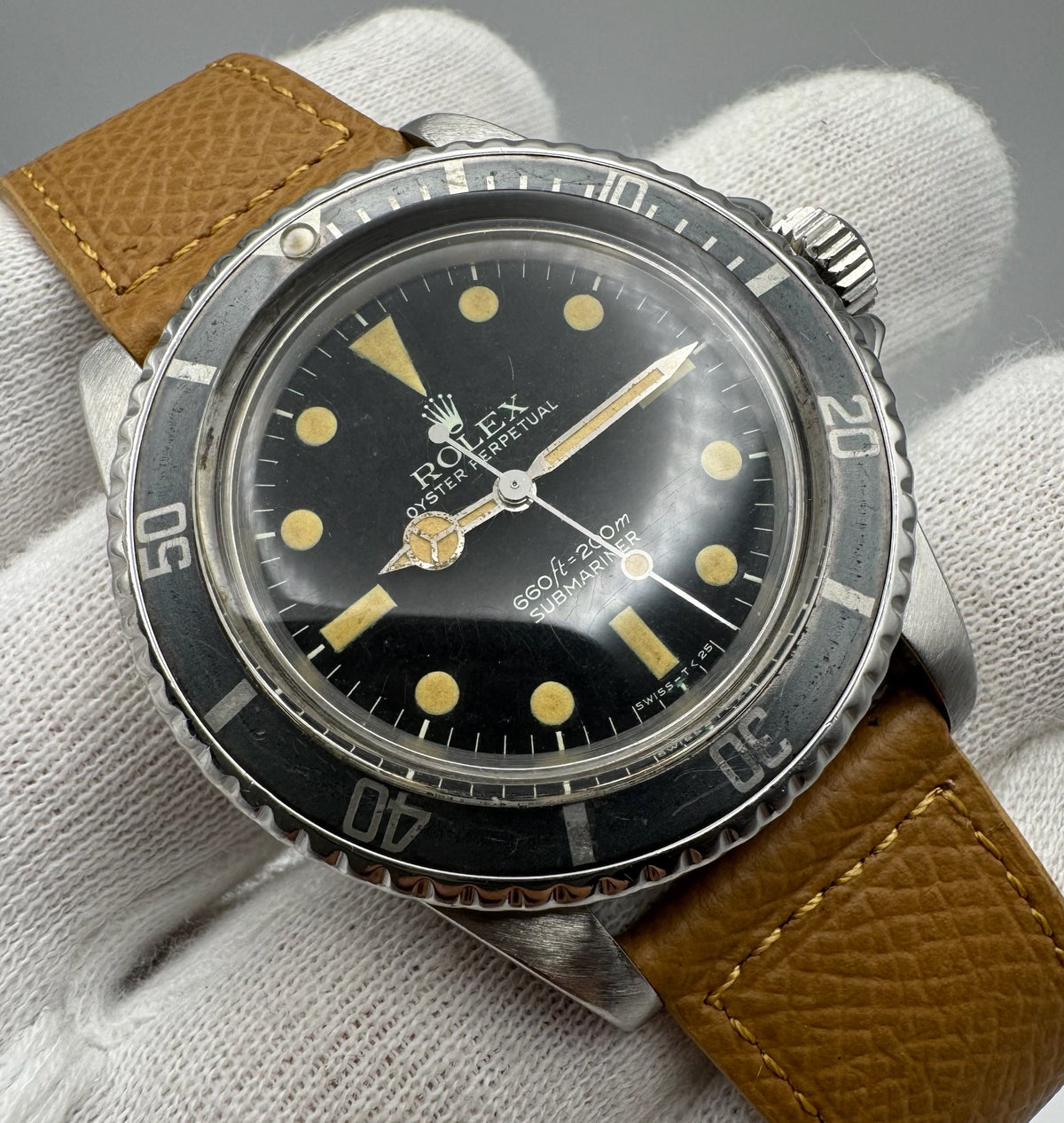 Rolex Submariner No Date 5513 Maxi Dial Feet First Yellow Patina Ghost Faded Bezel 1972