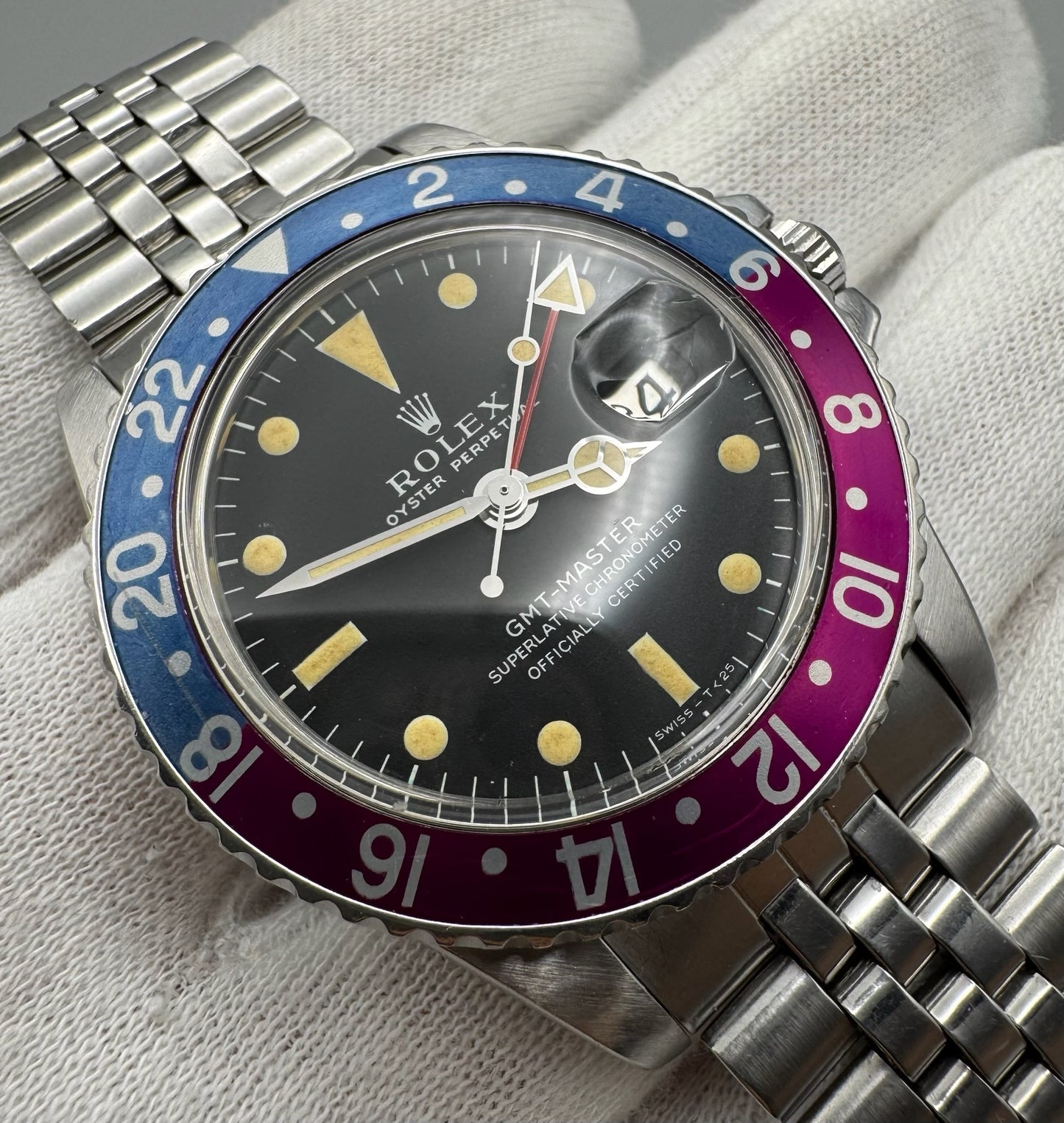 Rolex GMT-Master 1675 MK1 Zinc Sulfide Yellow Patina Fuchsia Bezel 1967