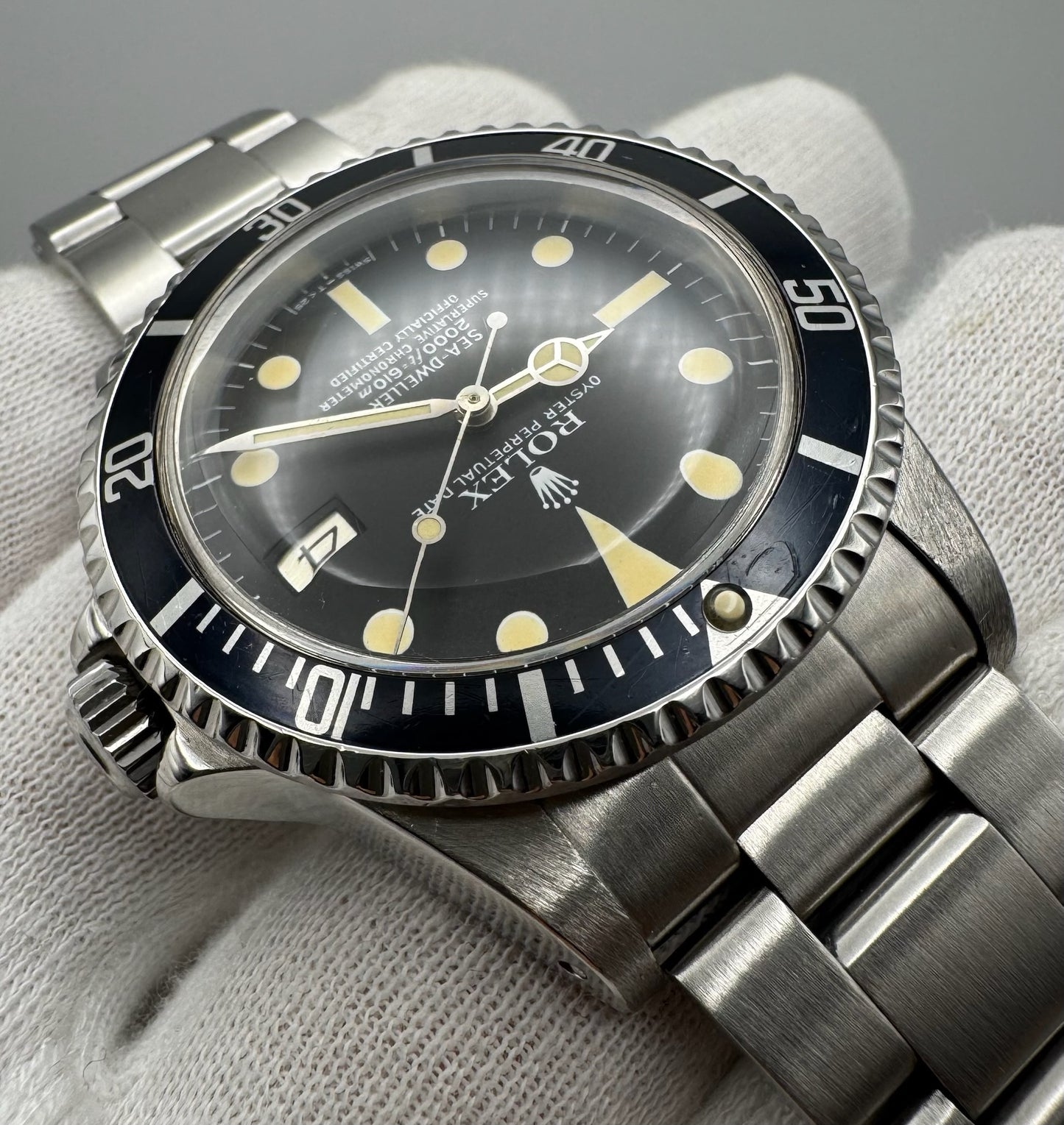 Rolex Sea-Dweller 1665 Great White Yellow Patina 1979 (Mint/Serviced)